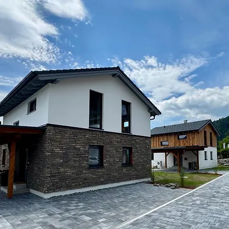 Steinrose Bodensdorf